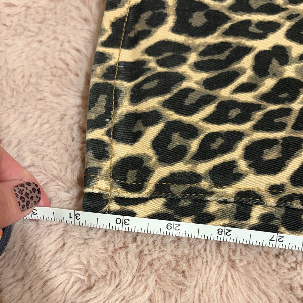Leopard Print Flare & Wide Leg Jeans - Picture 7 of 12